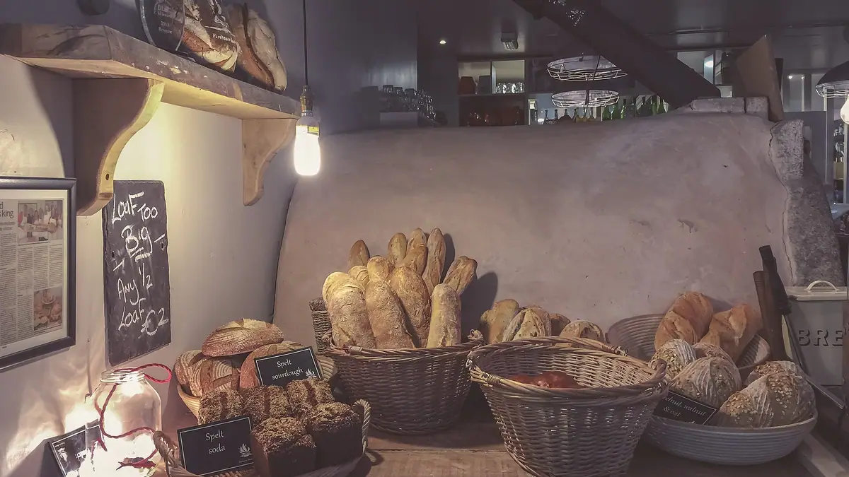 Pedyr's Bake House – artisan bakery in Polperro, Looe